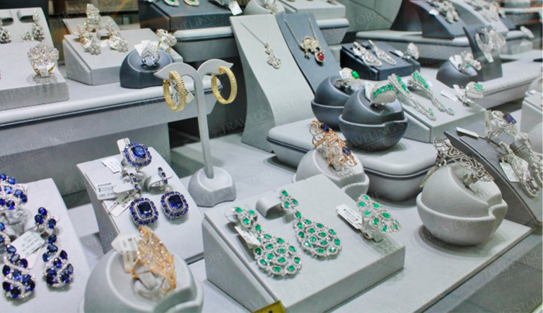 D Jewels: сюда возвращаются за новыми покупками из Анталии